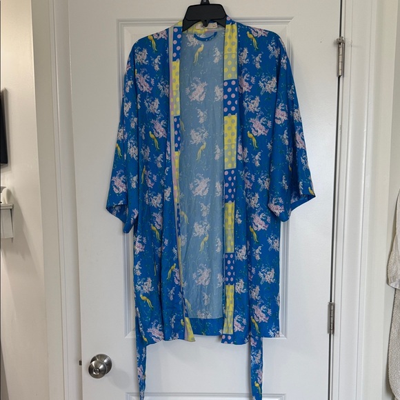 UGG Other - UGG Blue Floral Chinoiserie Robe Kimono with Yellow, Pink and green Accents